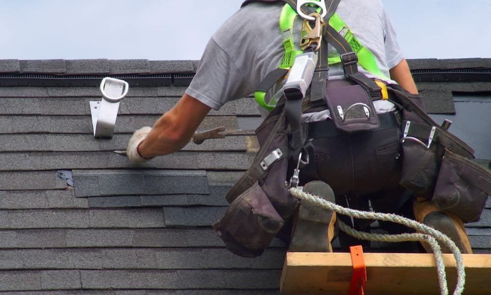 Your Local Guide to Roofing Repair Contractors